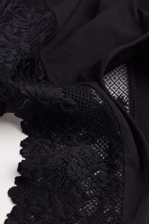 Apparel CA Intimissimi Women Pretty Flowers V-Neck Body 019-Black DD6R6T1376